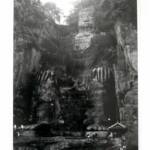 The Magnificent 
Buddha of Leshan   

1986 
36” H x 23” W
